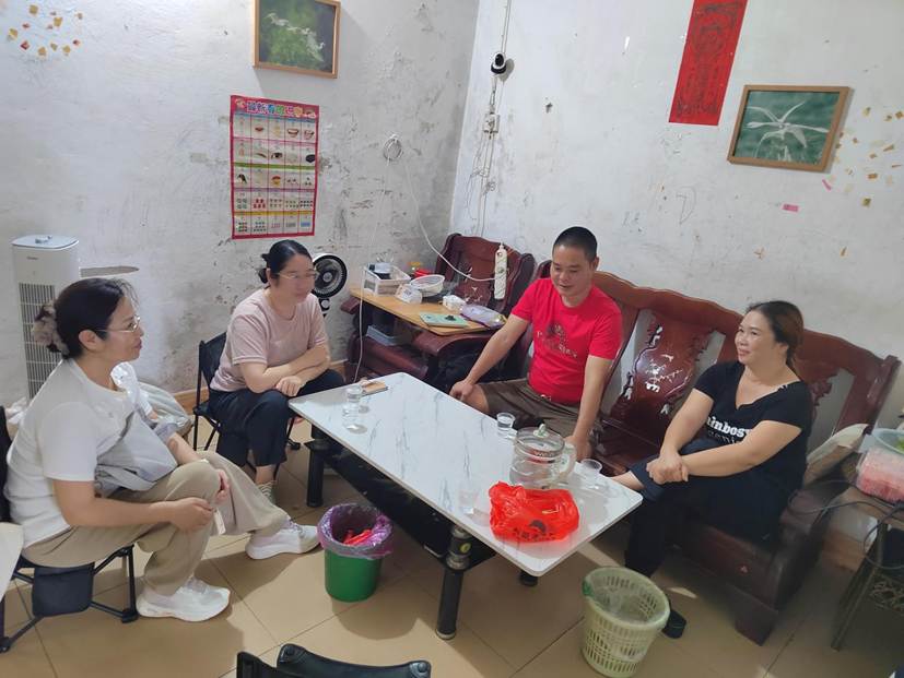 家访 李慧源 照片(张震华、钟洁琳) (1)